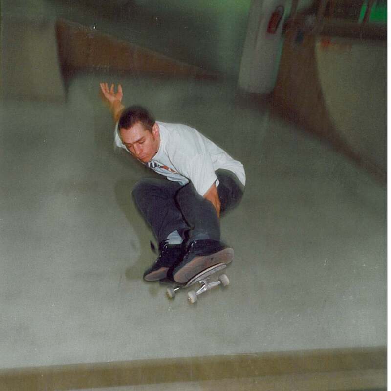 Timo

Mellon to fakie

Halle Hennef

ca 2002