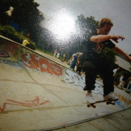 Mengdillo - Münster Snake Run
Ollie to fakie